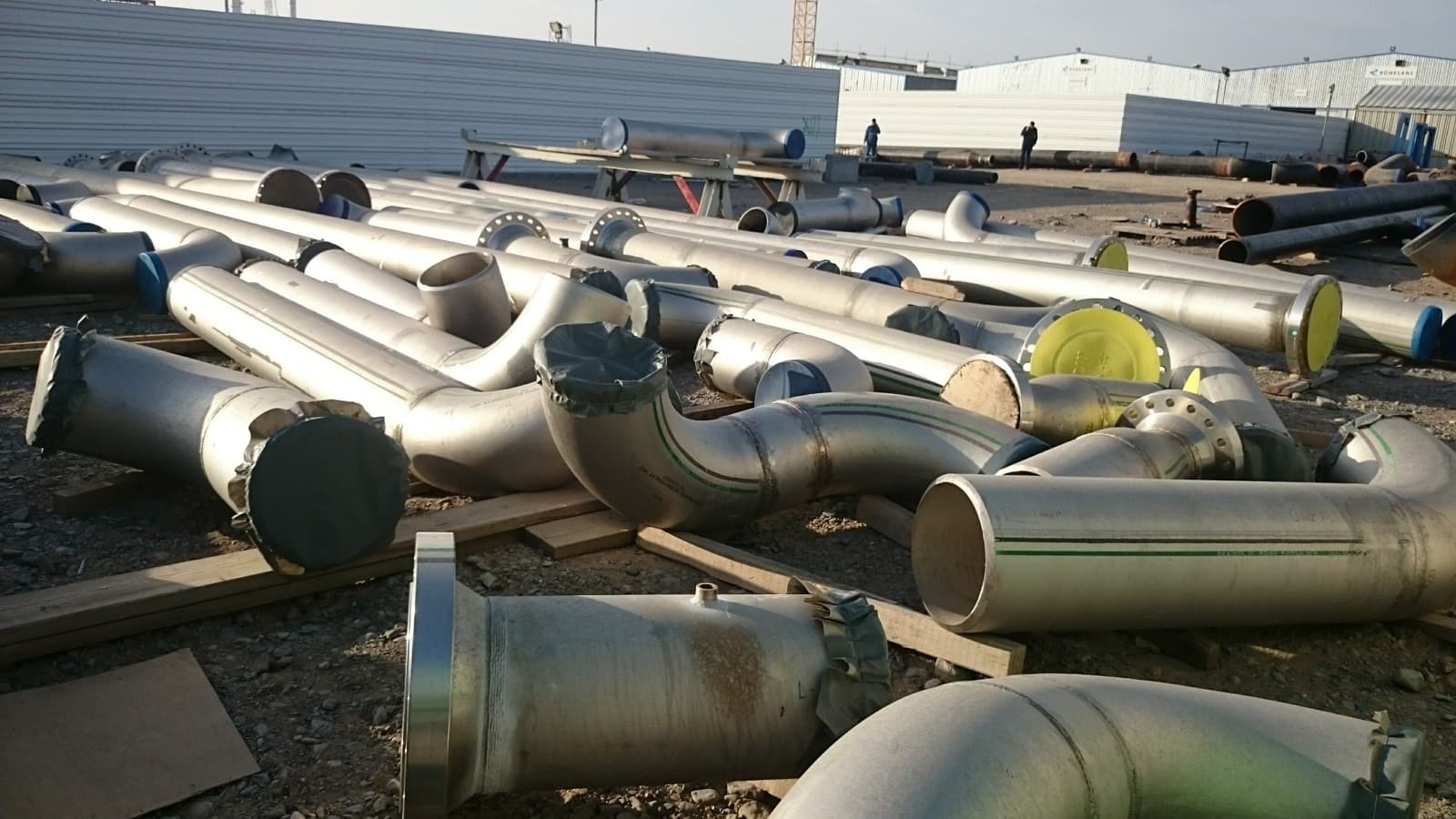 Field photograph from chemical cleaning work at GTG-INT · Ahal